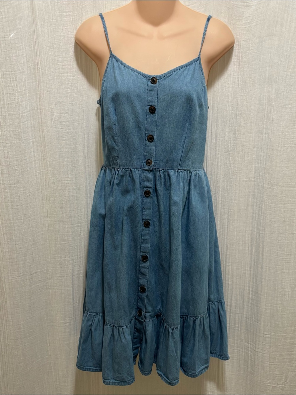 Japna Women’s Blue Denim Button-Front Smocked V-Neck Sundress Knee Length M